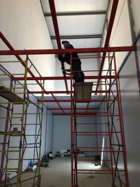 Возведение камеры SPK GROUP для смешивания и хранения красок на Заводе по производству дизельных двигателей (г. Астана)