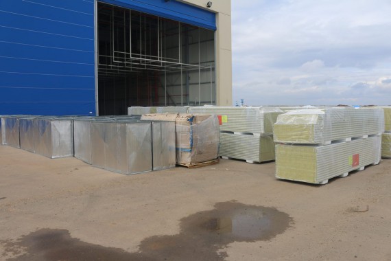 В Астане продолжается строительство камеры окраски и сушки для самолетов