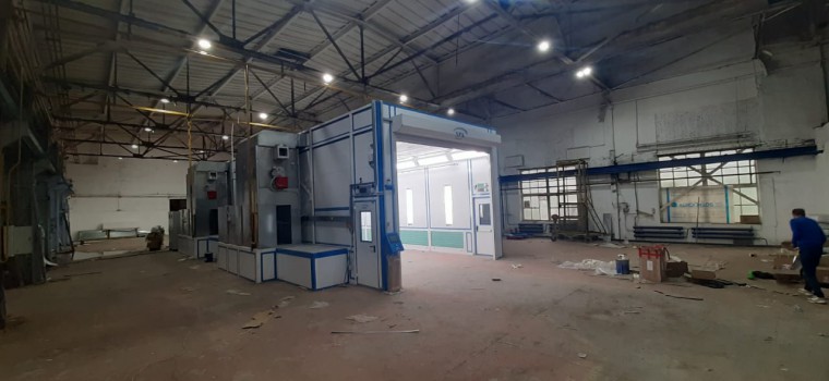 Покрасочно-сушильная камера для деталей спецтехники SPK-P 18.5.4