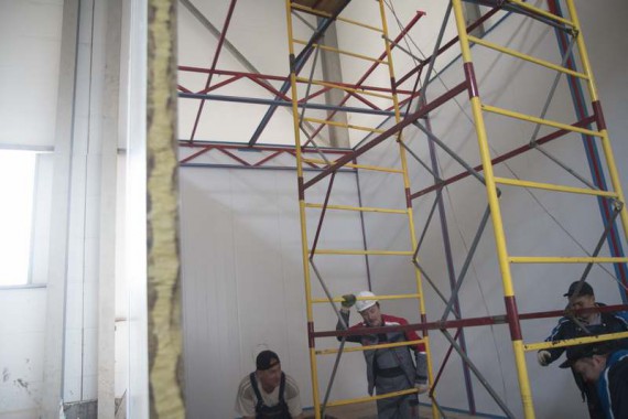 Строительство моечной камеры на Заводе по производству дизельных двигателей GEVO.