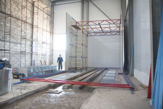 Строительство моечной камеры на Заводе по производству дизельных двигателей GEVO.