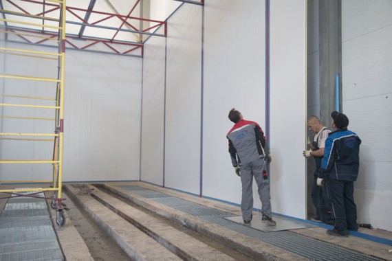 Строительство моечной камеры на Заводе по производству дизельных двигателей GEVO.