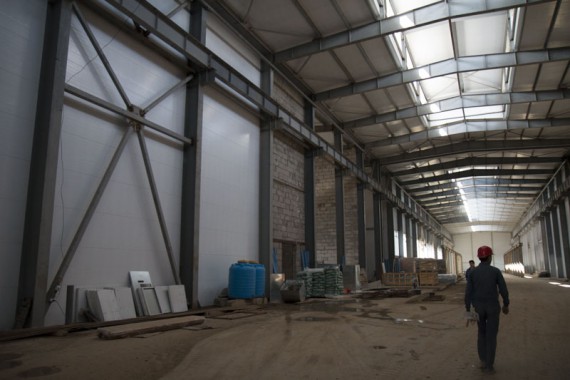 Строительство моечной камеры на Заводе по производству дизельных двигателей GEVO.