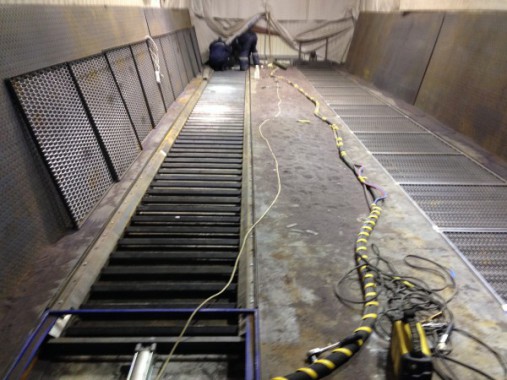 Монтаж дробеструйных камер