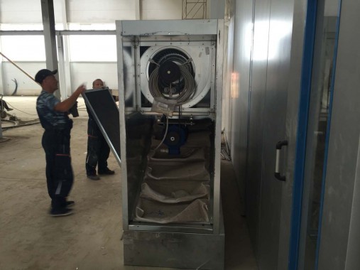 Проходная моечная камера для деталей дизельных двигателей. Завод по производству дизельных двигателей GEVO для локомотивов в Астане (Казахстан)