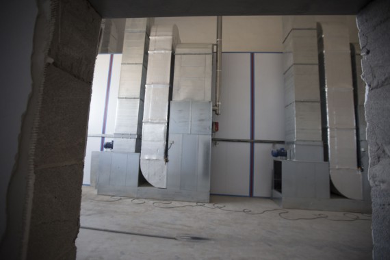 Окрасочно-сушильная камера для дизельных двигателей. Завод по производству дизельных двигателей "Астана Дизель Сервис", Астана (Казахстан)