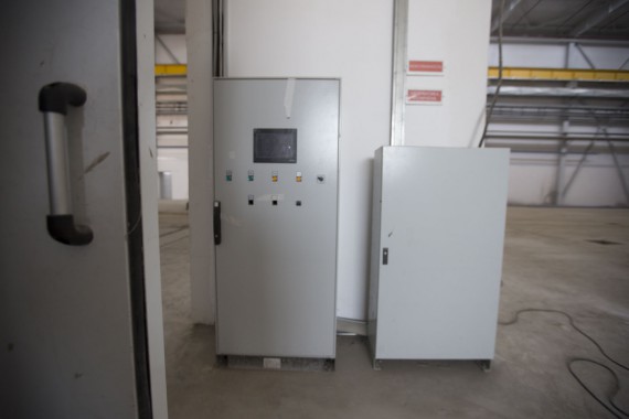 Окрасочно-сушильная камера для дизельных двигателей. Завод по производству дизельных двигателей "Астана Дизель Сервис", Астана (Казахстан)