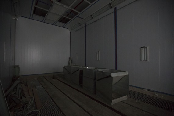 Окрасочно-сушильная камера для дизельных двигателей. Завод по производству дизельных двигателей "Астана Дизель Сервис", Астана (Казахстан)