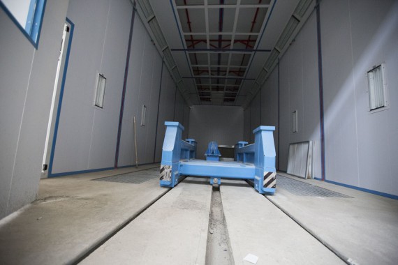 Окрасочно-сушильная камера для дизельных двигателей. Завод по производству дизельных двигателей "Астана Дизель Сервис", Астана (Казахстан)