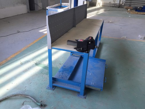 Верстак шестерней коленвала