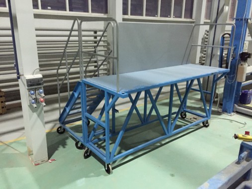 Передвижная обслуживающая площадка