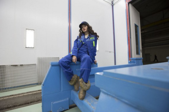 Окрасочно-сушильная камера для дизельных двигателей. Завод по производству дизельных двигателей "Астана Дизель Сервис", Астана (Казахстан)