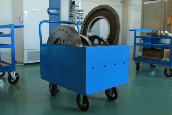 Тележка для вспомогательных крышек