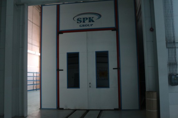 Обитаемая моечная камера. Завод по производству дизельных двигателей GEVO.