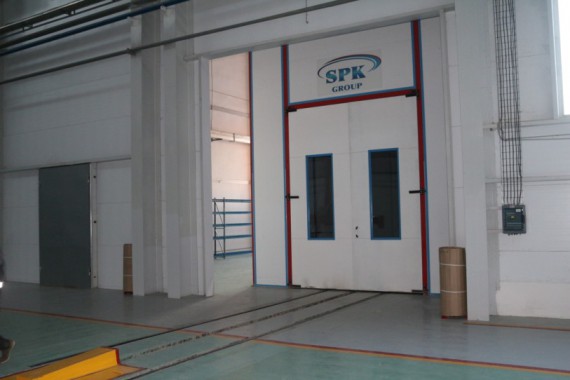 Обитаемая моечная камера. Завод по производству дизельных двигателей GEVO.