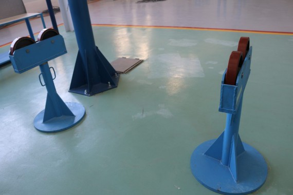 Подставка под коленвал