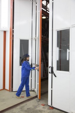 Окрасочно-сушильная камера для вилочных погрузчиков и металлоконструкций (Невьянский Машиностроительный Завод, г. Невьянск, Свердловская область)