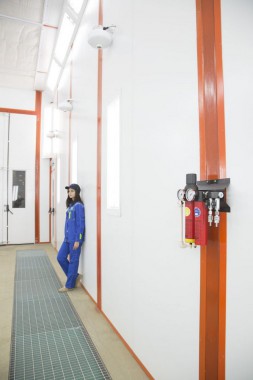 Окрасочно-сушильная камера для вилочных погрузчиков и металлоконструкций (Невьянский Машиностроительный Завод, г. Невьянск, Свердловская область)