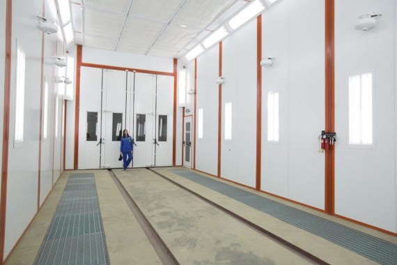 Окрасочно-сушильная камера для вилочных погрузчиков и металлоконструкций (Невьянский Машиностроительный Завод, г. Невьянск, Свердловская область)