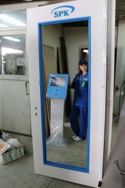 Производство дверных конструкций