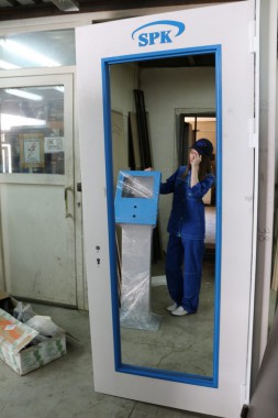 Производство дверных конструкций