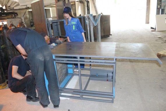 Производство дверных конструкций