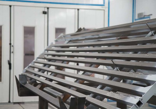 Покраска в окрасочно-сушильной камере для окраски металлоконструкций и ферм SPK 15.4.6, г. Астана (Казахстан) 