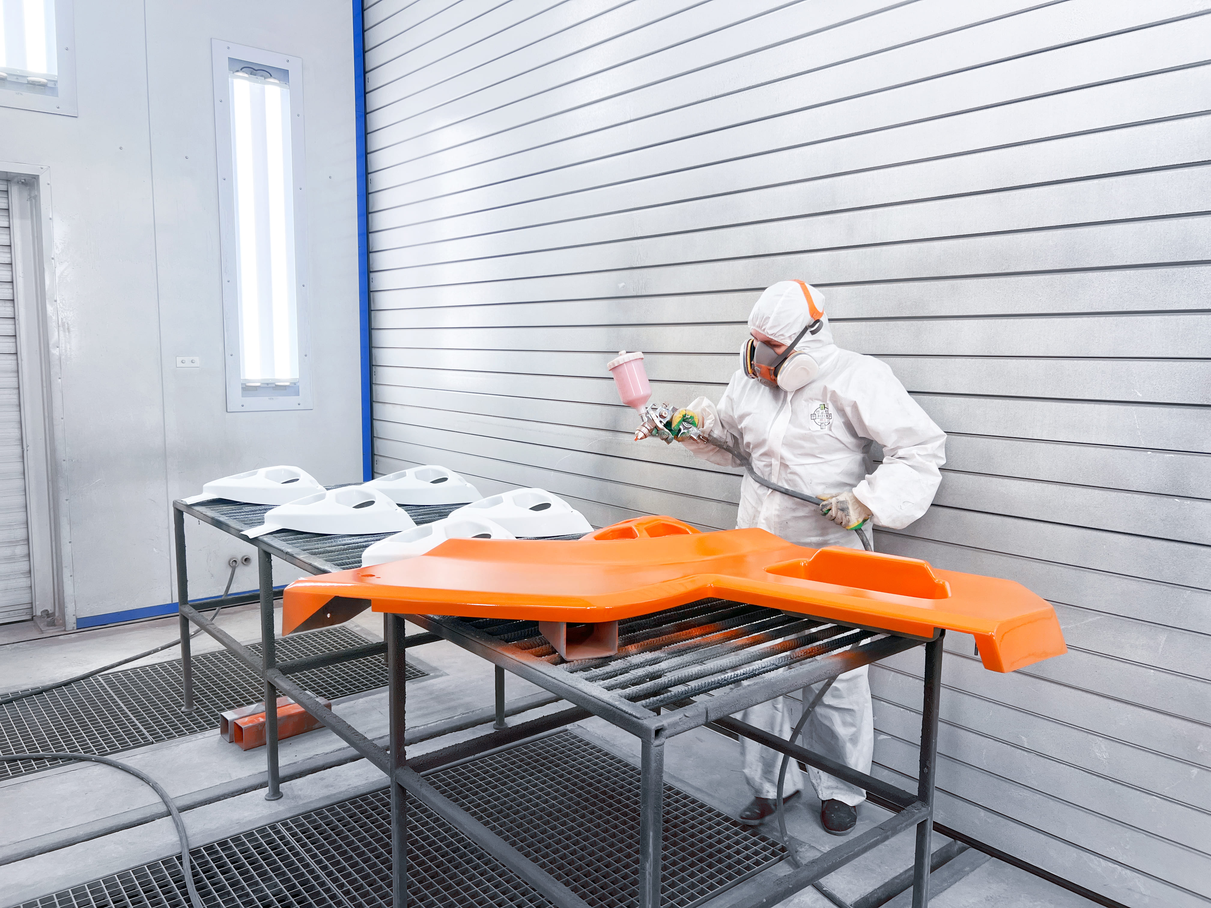 окрасочная камера для деталей